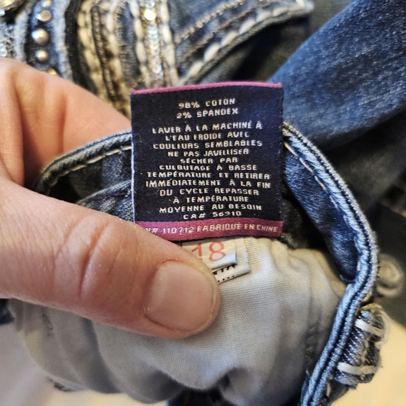 Vigoss Women's Denim with Silver Accents - Picture 7 of 13